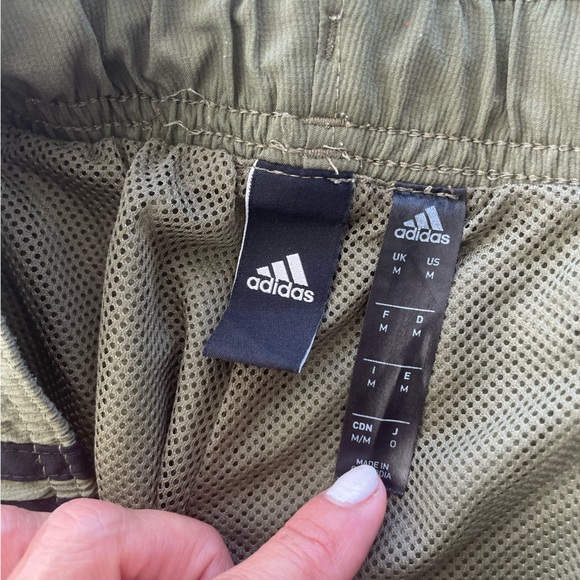 Adidas track pants windbreaker joggers M - Picture 5 of 7